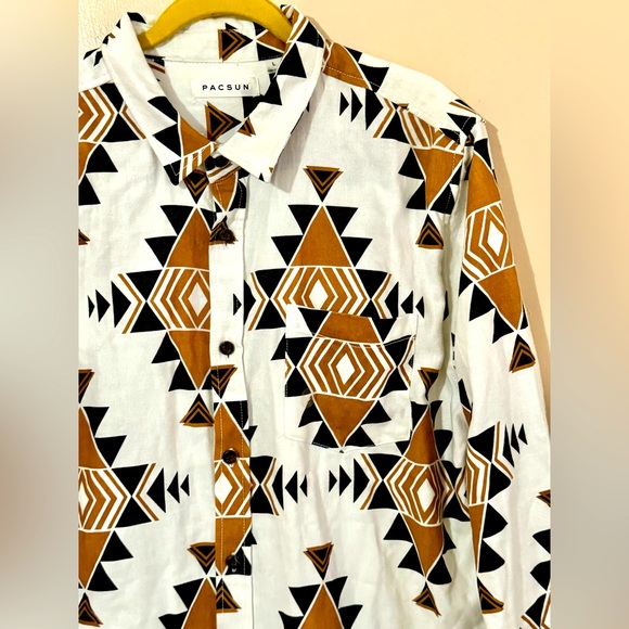 NWOT Pacsun Men’s Western Aztec 100% Cotton Long Sleeve Button Down Shirt Large - Picture 2 of 8